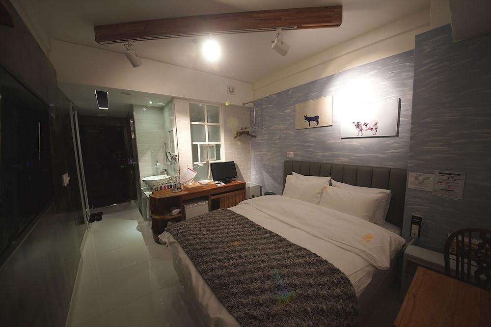 February Hotel Apsan Daegu Exterior photo